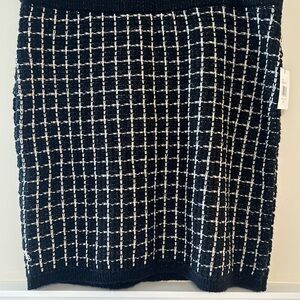 Ellen Tracy Monochrome Grid Pencil Skirt